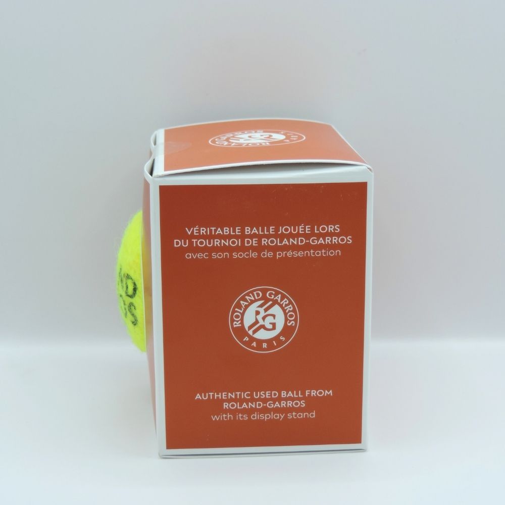 Balle de tennis officielle jouée Roland-Garros 2026