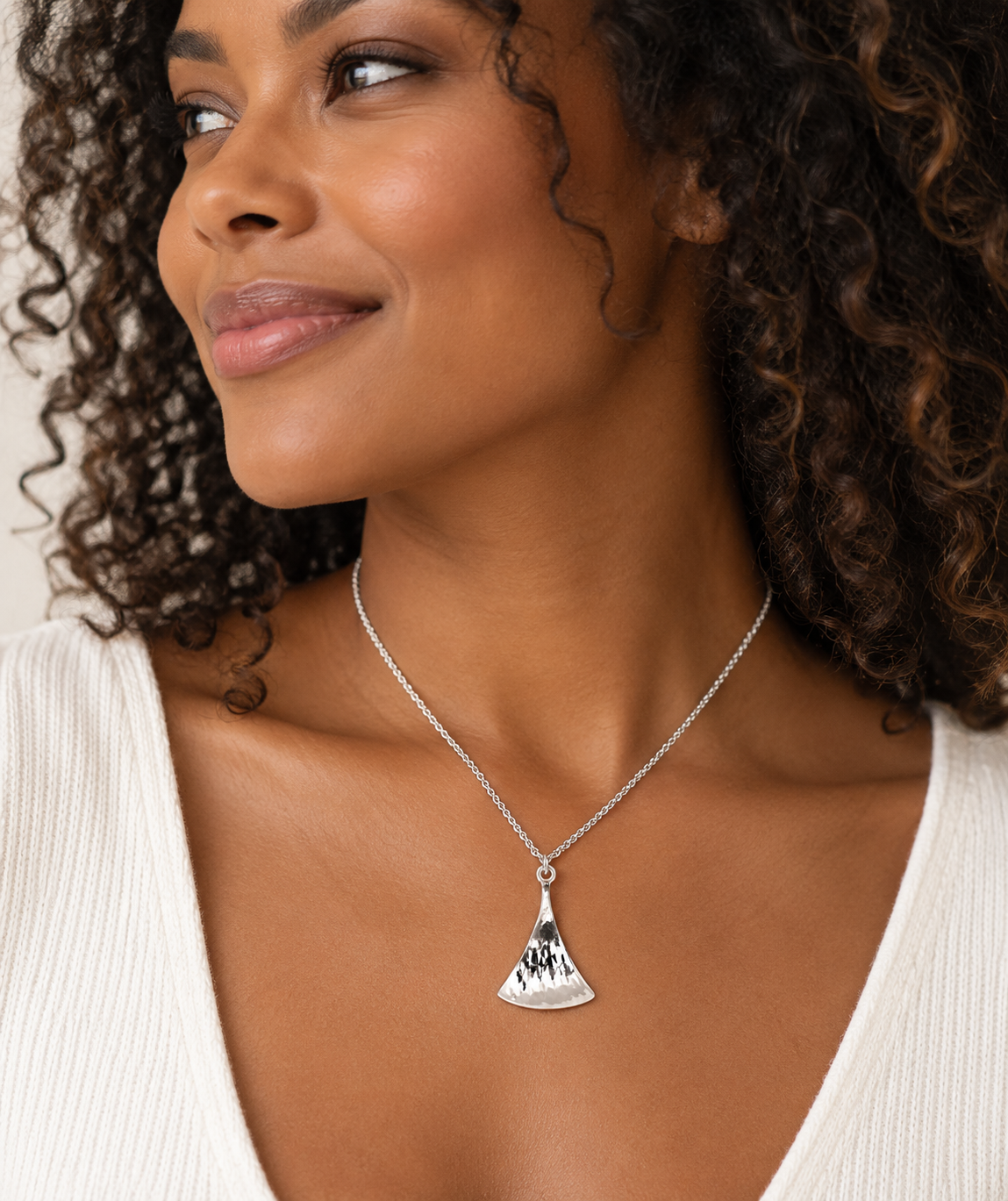 Collier Stora Sjöfallet en Argent Fait Main – Bijou Artisanal à Collectionner