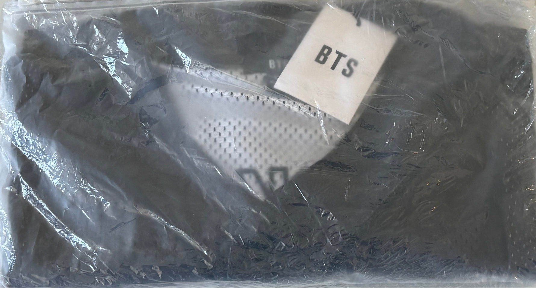 Maillot Jung Kook BTS ARIRANG 2026 – article neuf avec étiquette