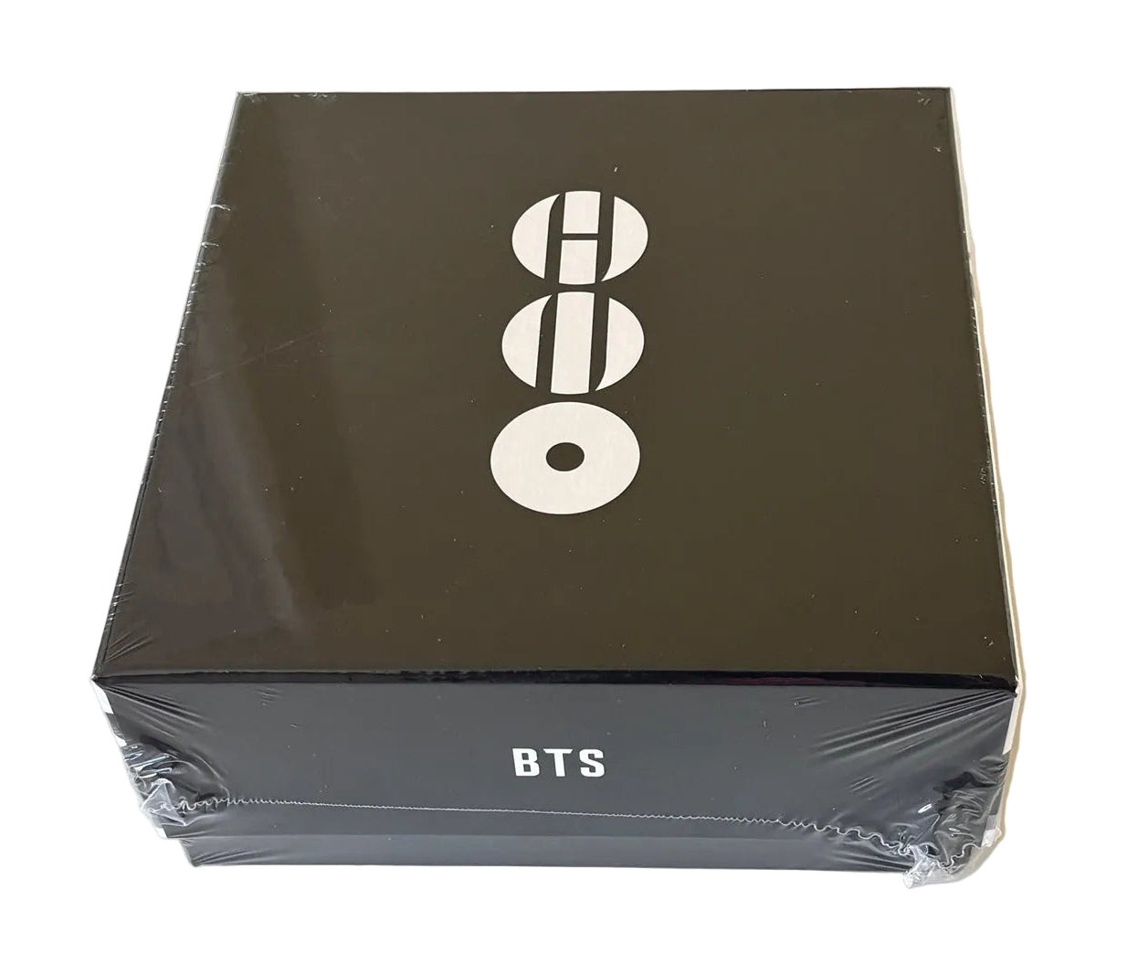 BTS ARIRANG CD Box Set – packaging noir officiel avec logo et inscription BTS